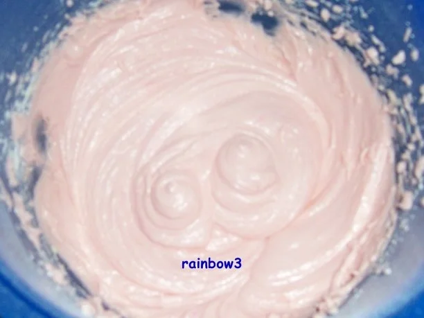 Rezept: Backen: Rosa Mini-Muffins Bild Nr. 3 Backen: Rosa Mini-Muffins - Rezept - Bild Nr. 3