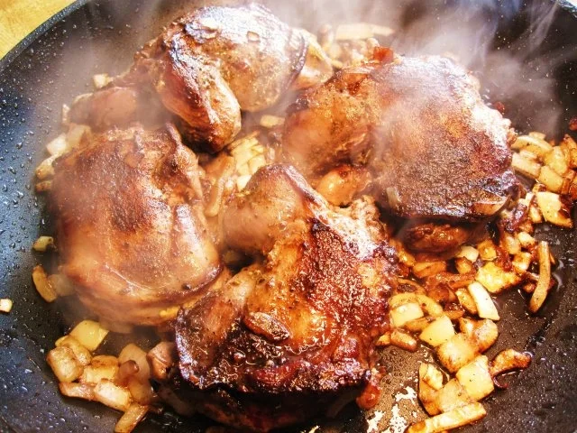 Hasenschultern mit feiner Rahmsoße - Rezept - Bild Nr. 5