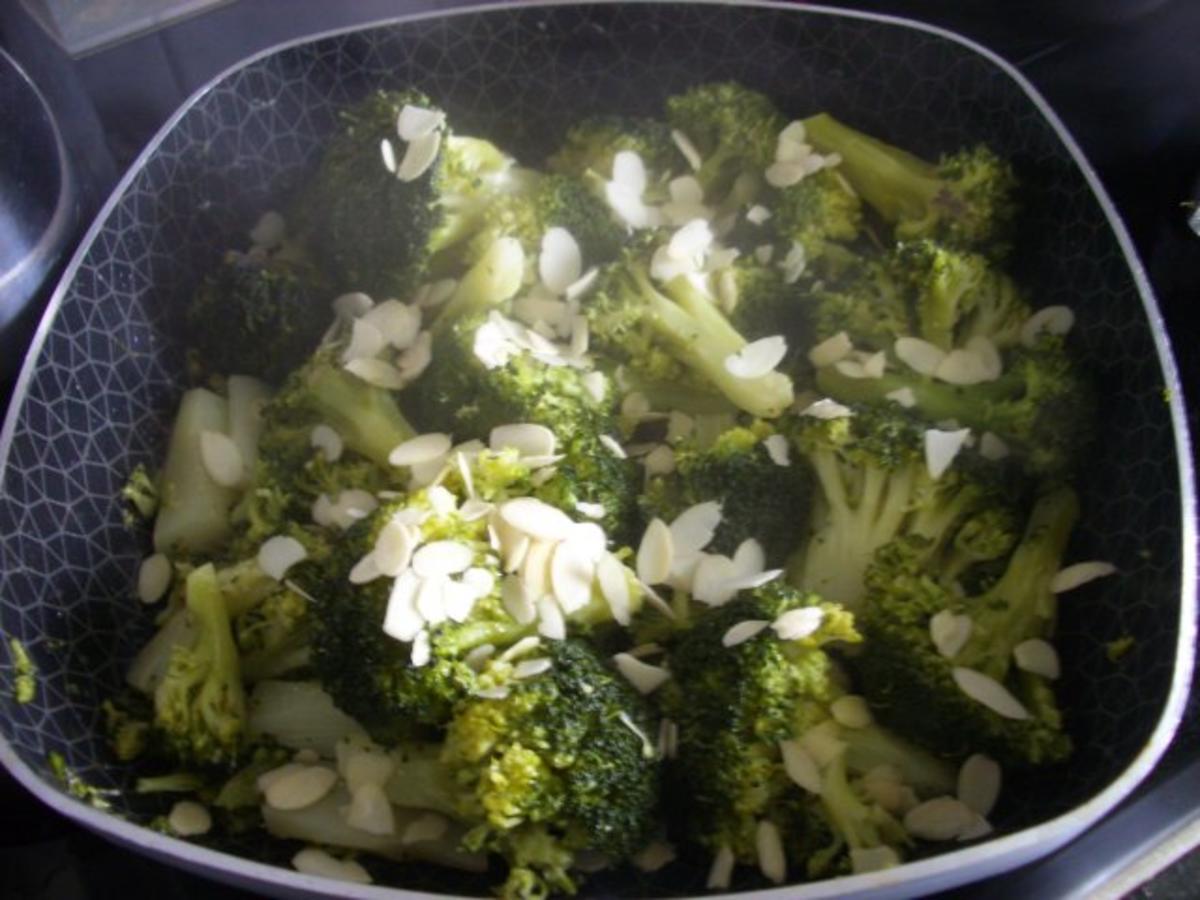 Schweinesteak mit Broccoli und Salzkartoffeln - Rezept - Bild Nr. 5
