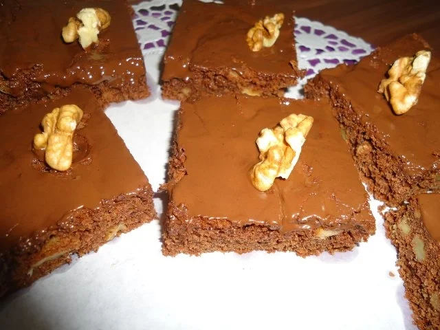 Rezept: Walnuss-Brownies Walnuss-Brownies - Rezept