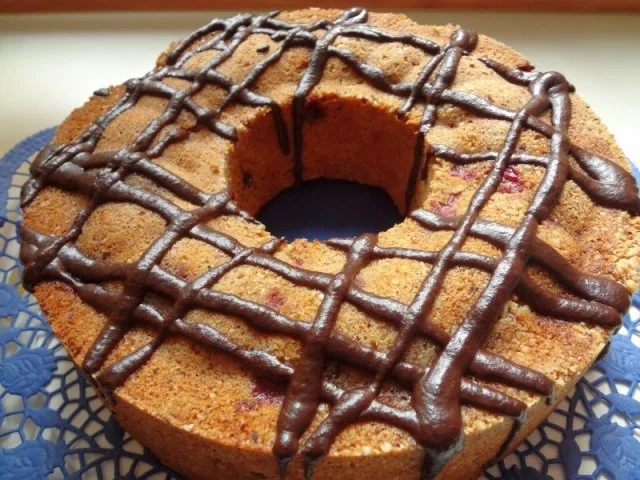 Mandel-Weichsel-Kuchen - Rezept