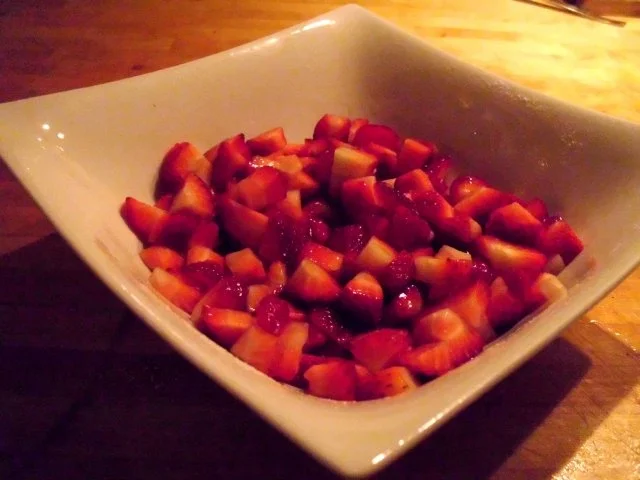 Rezept: Panna Tonka mit warmem Schokoküchlein Bild Nr. 5 Panna Tonka mit warmem Schokoküchlein - Rezept - Bild Nr. 5