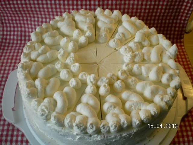 Rezept: Zitronentorte Bild Nr. 2 Zitronentorte - Rezept - Bild Nr. 2