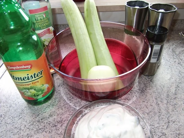 Gurkensalat mit Zaziki Dieter´s Art - Rezept - Bild Nr. 2