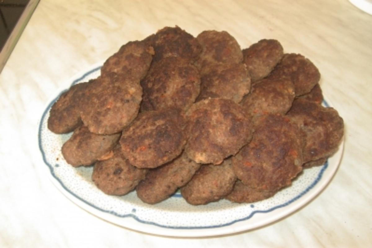 Feine Frikadellen - Rezept mit Bild - kochbar.de