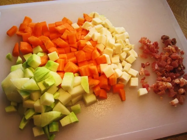 Rezept: Linsensuppe - aufgepeppt nach "Camper-Art" Bild Nr. 2 Linsensuppe - aufgepeppt nach "Camper-Art" - Rezept - Bild Nr. 2