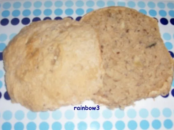 Backen: Dinkel-Körner-Brötchen - Rezept