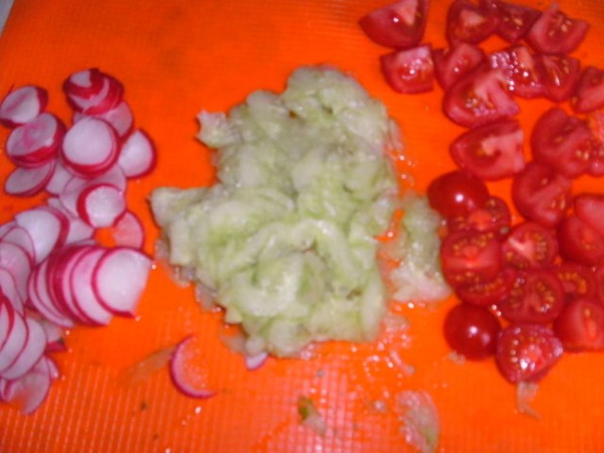Radi-Tomaten-Gurken-Salat - Rezept - Bild Nr. 4