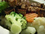 Gemüse mit Tofuwürfeln - Rezept