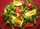 Rezept: Rucola-Salat mit Tomaten und Ei Rucola-Salat mit Tomaten und Ei - Rezept