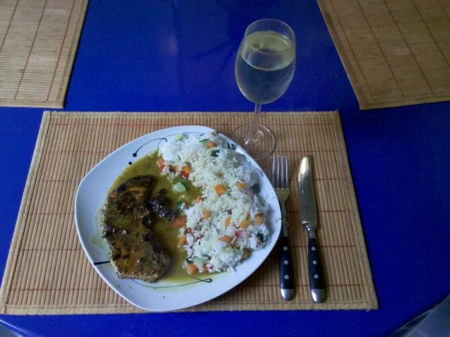 Fleisch: Delikates Schnitzel mit Gemüsereis und Thai Green Curry-Soße - Rezept - Bild Nr. 9