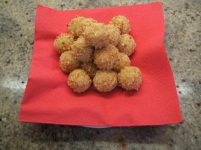 Rezept: Pralinen: Perlen der Südsee Pralinen: Perlen der Südsee - Rezept