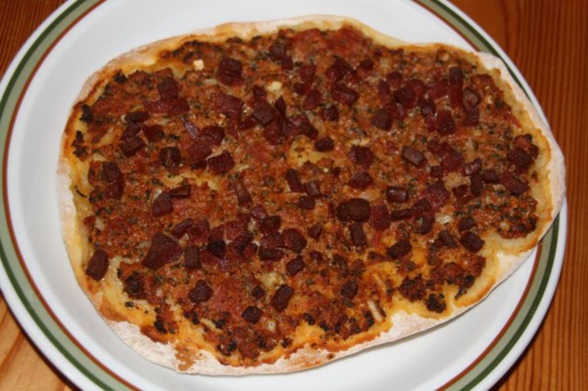 Lahmacun Türkische Pizza (scharf) - Rezept
