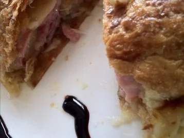 Rezept: Blätterteig „Hawaii“ als Snack .. Teil III Bild Nr. 2 Blätterteig „Hawaii“ als Snack .. Teil III - Rezept - Bild Nr. 2