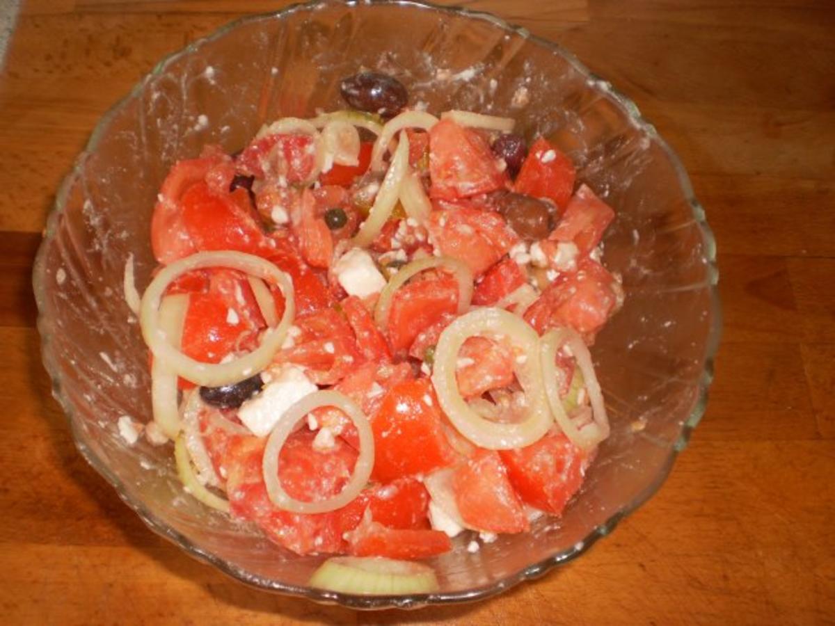 Gyros mit Tsatsiki und Tomatensalat - Rezept - Bild Nr. 9