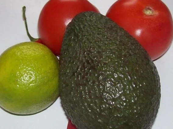 Feuriger Avocado-Dip - Rezept - Bild Nr. 2