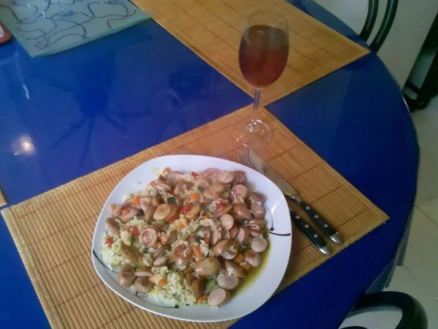 Geflügel: Restepfanne mit Gemüsereis und Geflügelwiener - Rezept - Bild Nr. 7