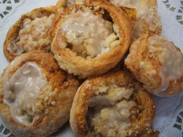 Backen: Rhabarberschnecken - Rezept