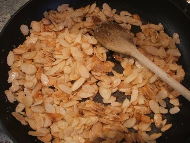 Vorrat: Mandelkrokant - einfach - Rezept - Bild Nr. 2