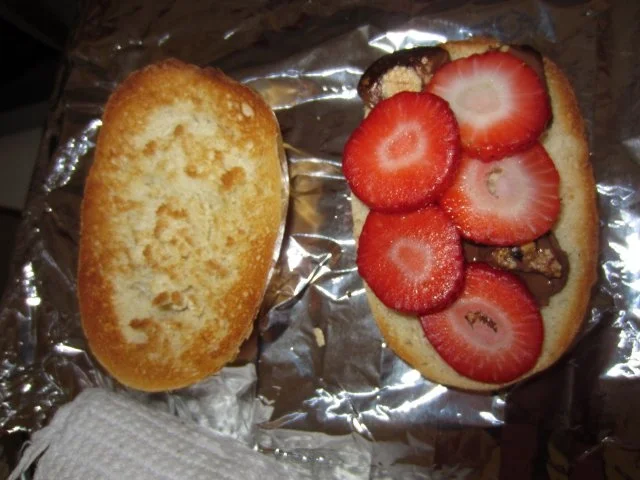 Knusper-Schoko-Erdbeer-Brötchen - Rezept - Bild Nr. 9