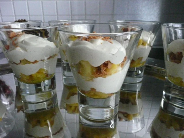 DESSERT / QUARKMOUSSE mit marinierten Ananas - Rezept - Bild Nr. 3