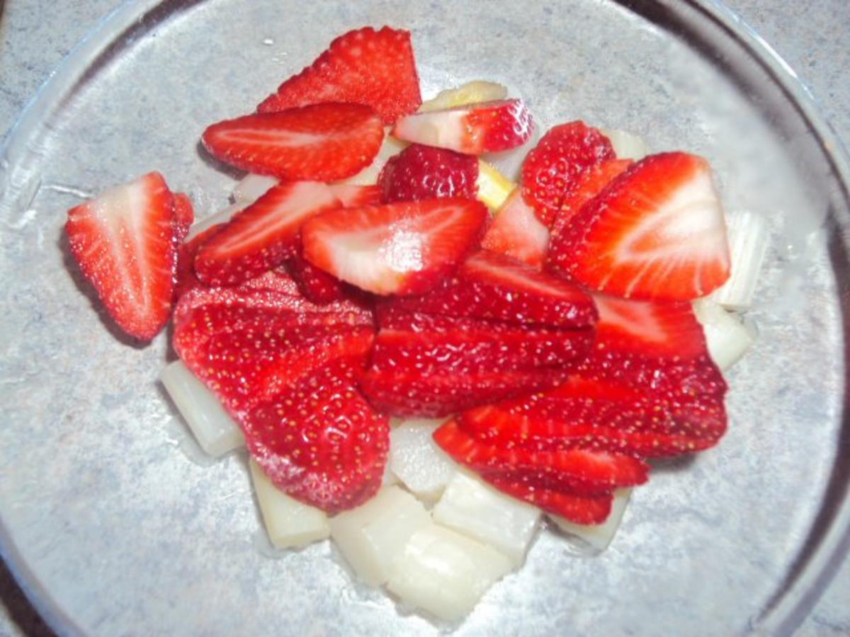Erdbeer - Spargelsalat - Rezept - Bild Nr. 3