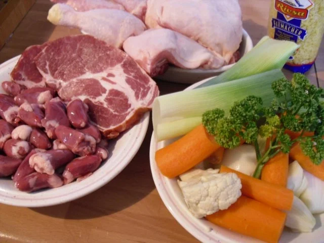 Nudeltopp mit Henne, Herzilein und Gem Gem - Rezept - Bild Nr. 2