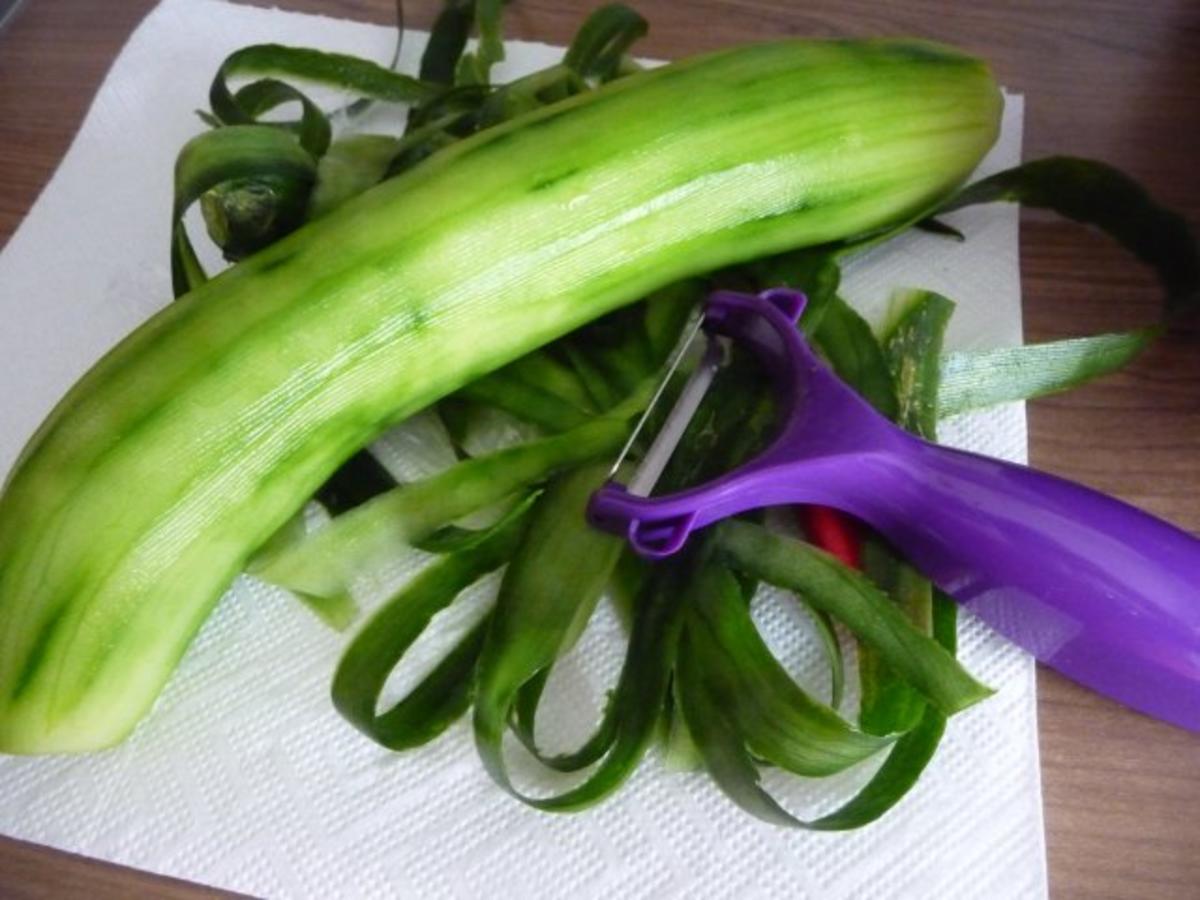 Salat : schneller Gurkensalat - Rezept - Bild Nr. 3