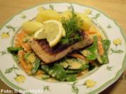 Lachsfilet auf Zuckerschoten - Rezept