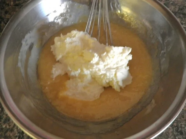 Rezept: Rhabarberparfait mit Balsamico - Erdbeeren und süßem Pesto Bild Nr. 8 Rhabarberparfait mit Balsamico - Erdbeeren und süßem Pesto - Rezept - Bild Nr. 8