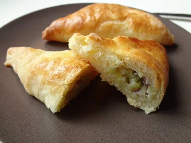 Rezept: Speck-Lauch-Ecken Speck-Lauch-Ecken - Rezept