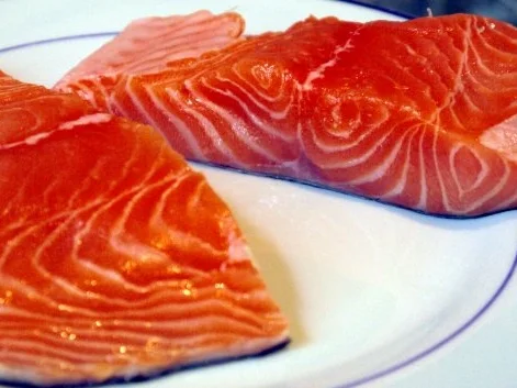 Lachs mit Tagliatelle, Orangen-Thymian-Sauce und grünem Spargel - Rezept - Bild Nr. 5