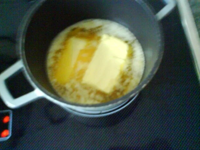 Rezept: Sauce Hollandaise alternativ Version Bild Nr. 2 Sauce Hollandaise alternativ Version - Rezept - Bild Nr. 2