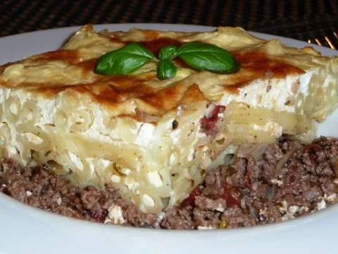 Nudelauflauf mit pikanter Hackfleischsoße - Rezept - Bild Nr. 3