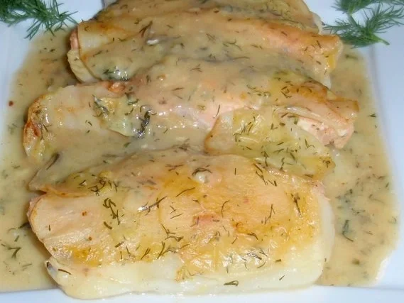 Rezept: Spargel-Lachs-Kartoffel-Gratin Spargel-Lachs-Kartoffel-Gratin - Rezept