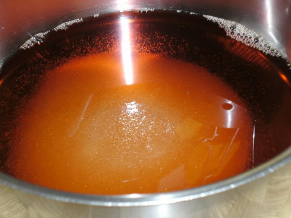 Rhabarbercreme mit marinierten Erdbeeren - Rezept - kochbar.de Rhabarbercreme mit marinierten Erdbeeren - Rezept - kochbar.de