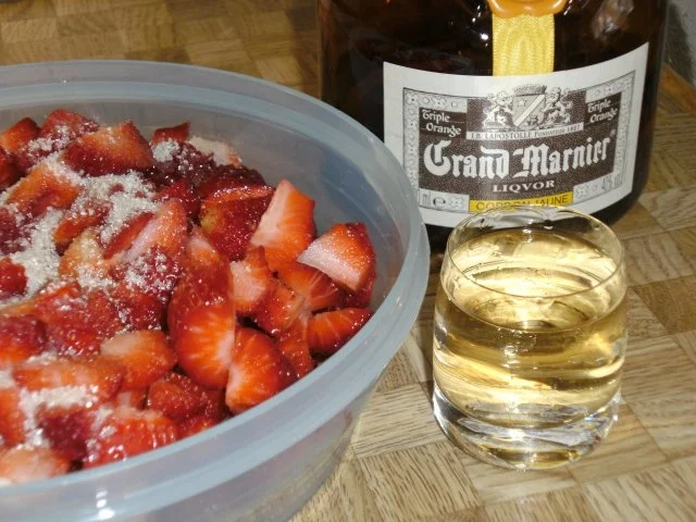 Rhabarbercreme mit marinierten Erdbeeren - Rezept - Bild Nr. 13