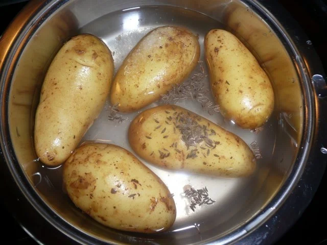 Rezept: Spargel trifft Pellkartoffel und Soße ! Bild Nr. 2 Spargel trifft Pellkartoffel und Soße ! - Rezept - Bild Nr. 2