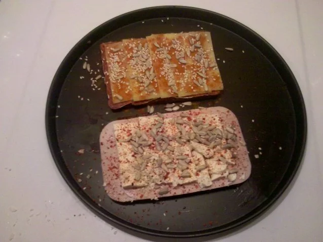 Rezept: Abendbrot: Überbackenes Brot II Bild Nr. 4 Abendbrot: Überbackenes Brot II - Rezept - Bild Nr. 4