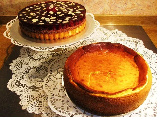 Rezept: Kirschtorte mit Schokoladen-Sahne ... Bild Nr. 6 Kirschtorte mit Schokoladen-Sahne ... - Rezept - Bild Nr. 6