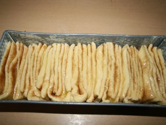 Rezept: Zimt-Zupfbrot Bild Nr. 4 Zimt-Zupfbrot - Rezept - Bild Nr. 4