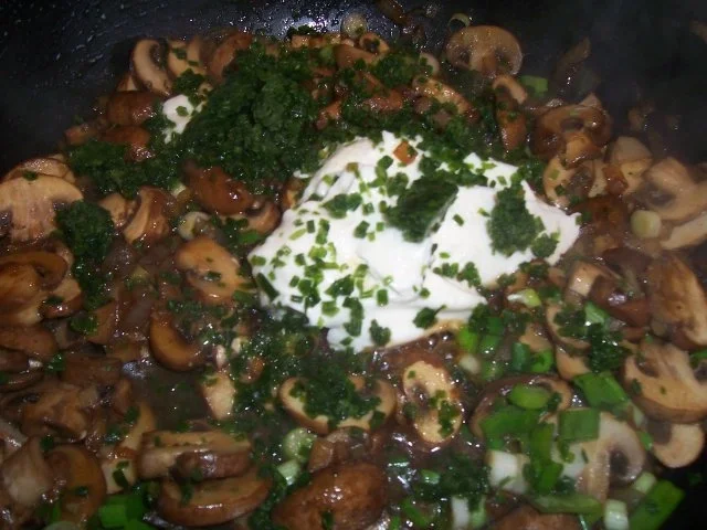 Pfeffersteak aus Schweinelende mit Braunen Champignons - Rezept - Bild Nr. 4