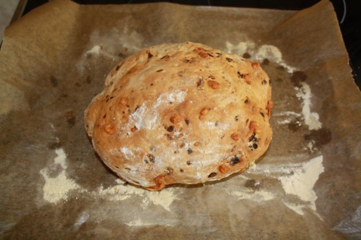 Bilder für Zwiebel Käse Brot mit Schinkenwürfel - Rezept
