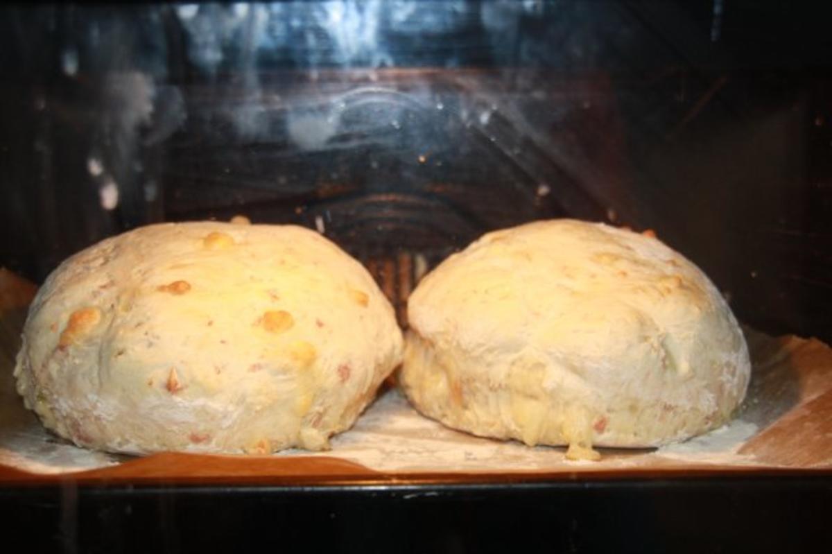 Zwiebel Käse Brot mit Schinkenwürfel - Rezept - Bild Nr. 5