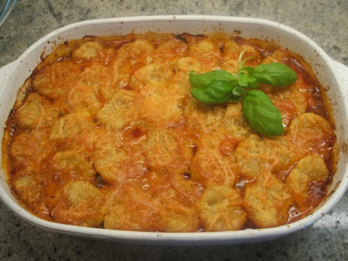 Kartoffeln: Casseruola di Gnocchi Rossi  con Carne - Rezept