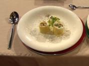 Crêpe-Rolle mit Lachs und Meerrettich (Das Promiteam) - Rezept