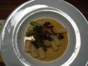Spargel in Morchelschaum - Rezept