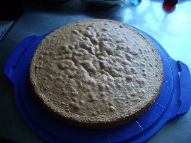 Rezept: Rhabarber - Krokant -Kuchen Bild Nr. 6 Rhabarber - Krokant -Kuchen - Rezept - Bild Nr. 6