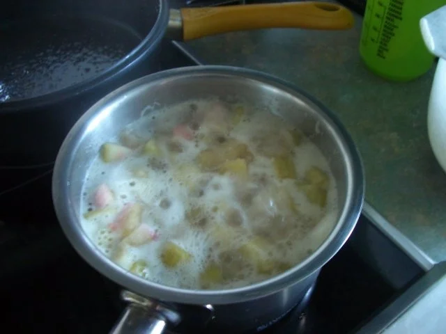 Rezept: Rhabarber - Krokant -Kuchen Bild Nr. 10 Rhabarber - Krokant -Kuchen - Rezept - Bild Nr. 10