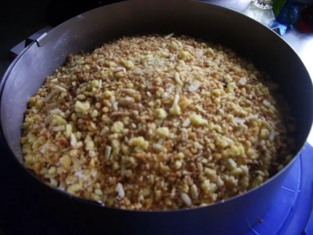 Rezept: Rhabarber - Krokant -Kuchen Bild Nr. 18 Rhabarber - Krokant -Kuchen - Rezept - Bild Nr. 18